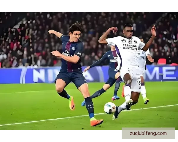 巴黎圣日耳曼与拜仁慕尼黑的欧冠巅峰对决谁能笑到最后